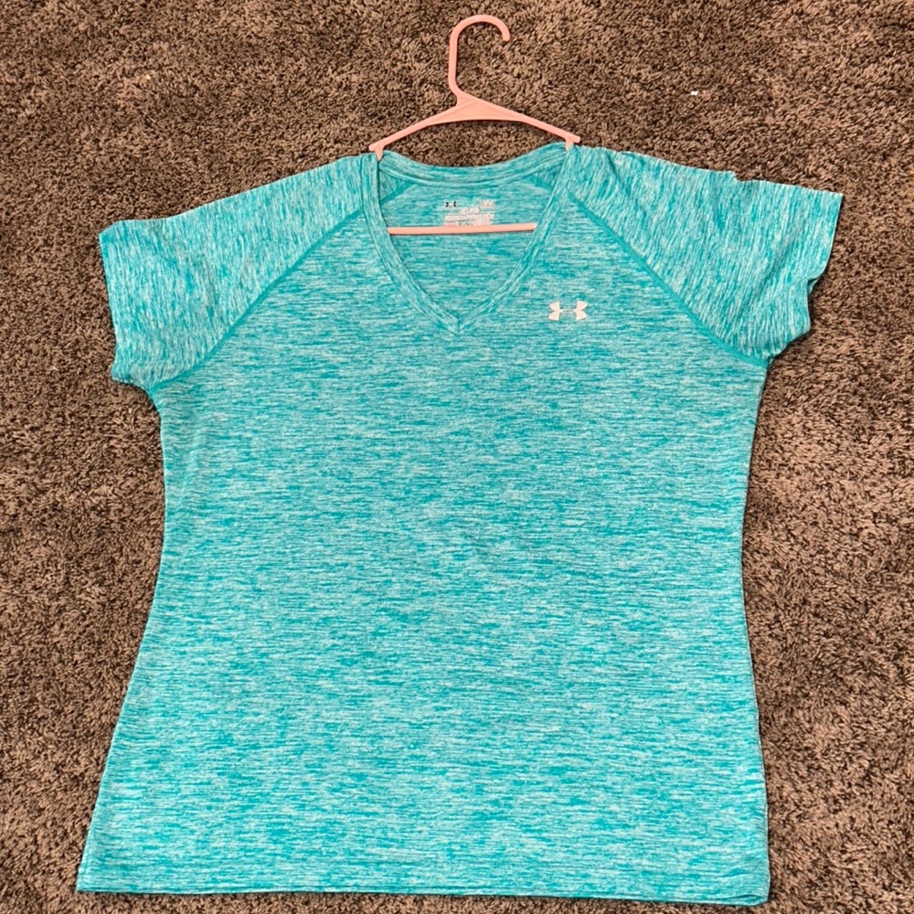 Women’s Under Armour Shirt